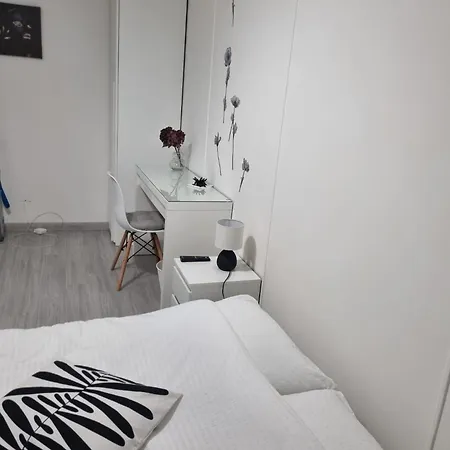 Domus Euclide דירה *